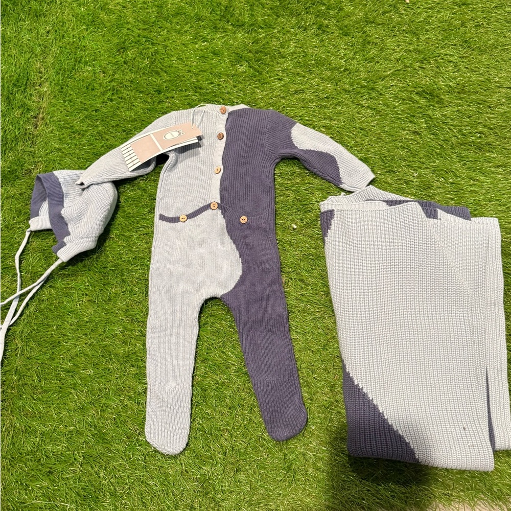 Sparkle Knit Baby Sweater + blanket and hat